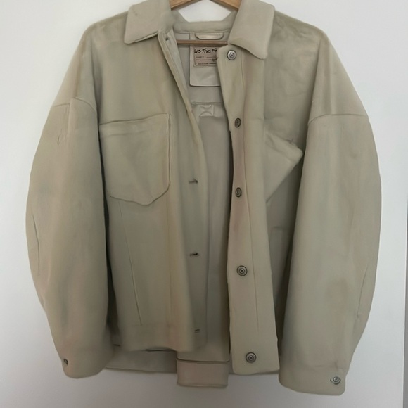 Gorgeous oversized faux fur jacket from Free People. - Picture 3 of 3